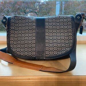 COACH Saddle Bag 5706 Signature Black Grey Jacquard & Leather Cross Body